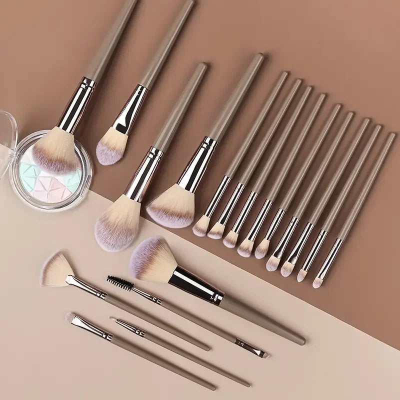 LuxeBlend Pro Makeup Brush Set
