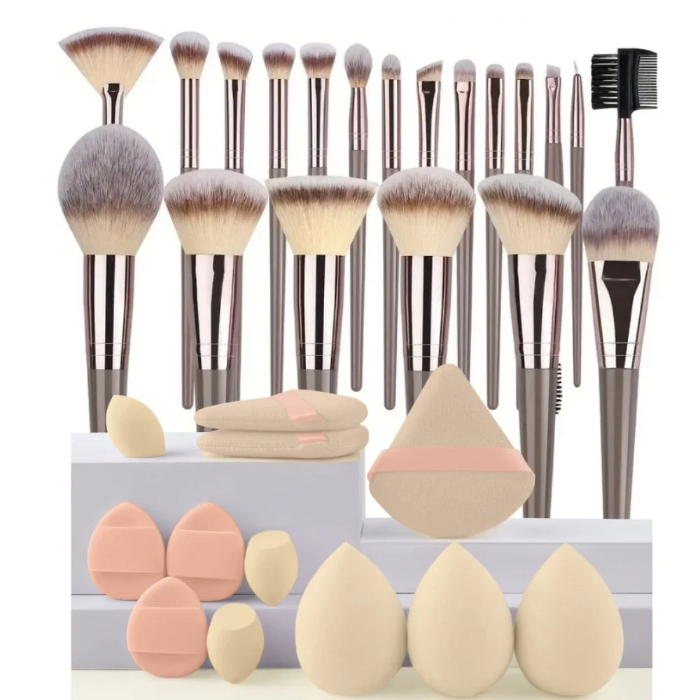 LuxeBlend Pro Makeup Brush Set