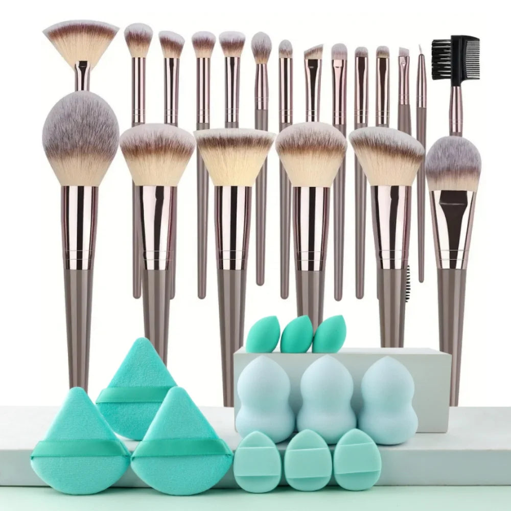 LuxeBlend Pro Makeup Brush Set
